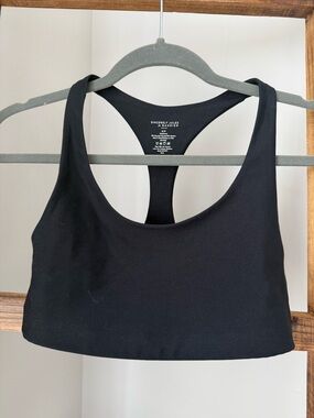 Bandier black sports bra